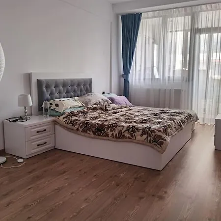 Sensational Flat In Coresi Area Braşov